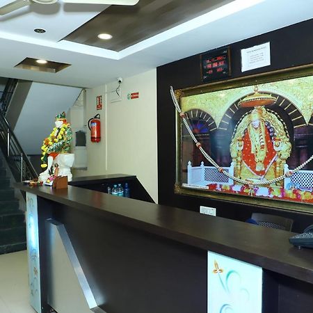 Sai Madhavi Palace Hotel Shirdi Zewnętrze zdjęcie