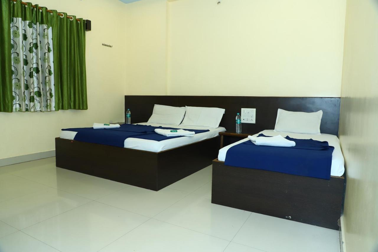 Sai Madhavi Palace Hotel Shirdi Zewnętrze zdjęcie